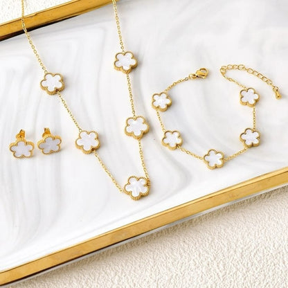 3Pcs 18K Gold-Plated Five-Leaf Flower Necklace Earrings Bracelet Jewelry Set for Woman Fashion Party Jewelry Daily Wear Clover